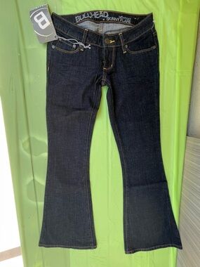 LOW RISE VINTAGE NEW WITH TAGS BULLHEAD FLARE JEANS SIZE 0 JUNIORS